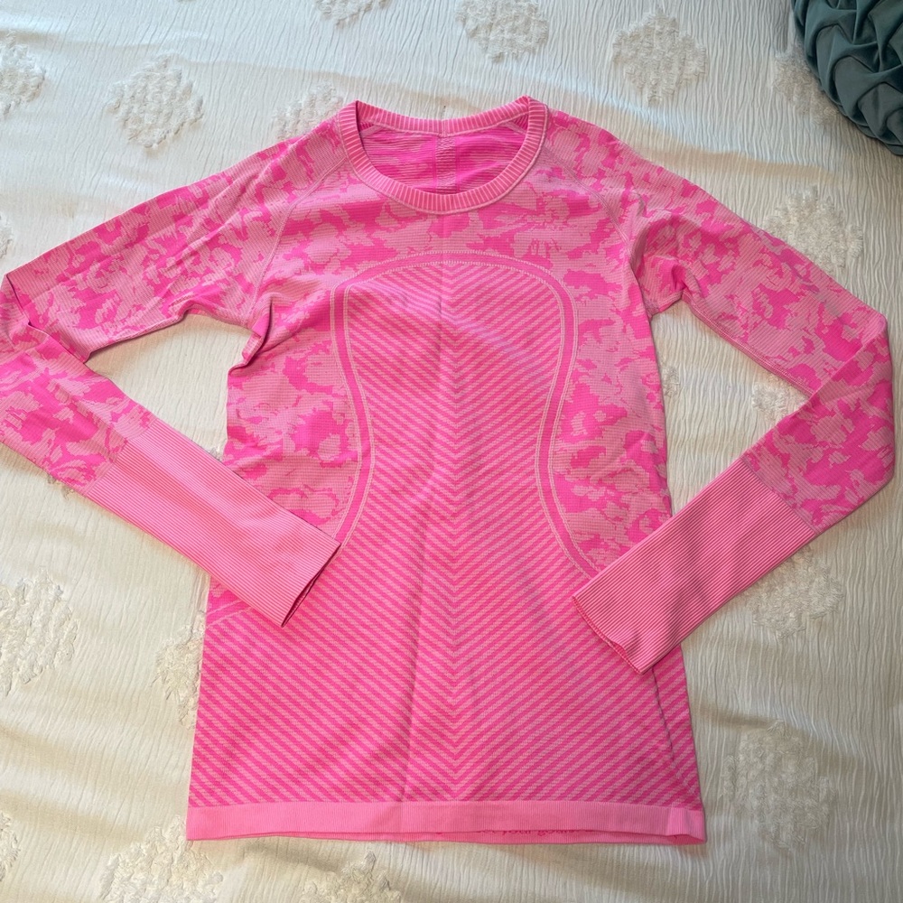 Lululemon swiftly tech long sleeve